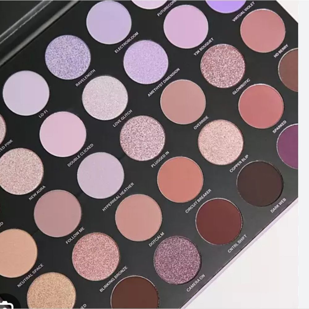 Morphe 35L Ultra Lavender Artistry Palette - Picture 2 of 6